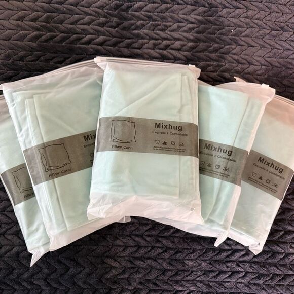 NWT Mixhug Turquoise Pillow Covers 5 packs Sets of 2 per pack - Picture 1 of 3